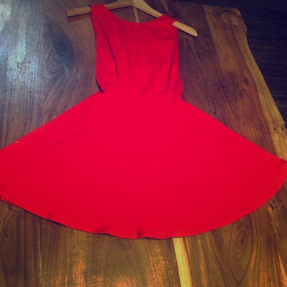 American Apparel Dresses & Skirts - American apparel red dress
